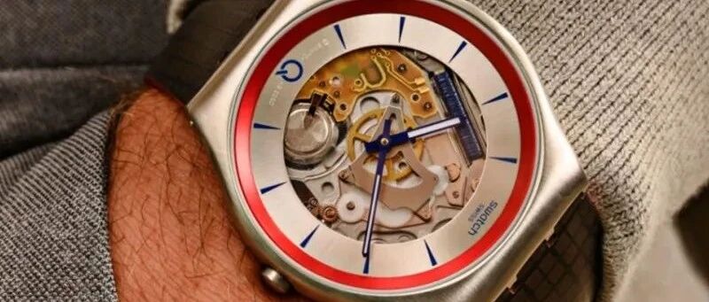 《007：无瑕赴死》限量版斯沃琪，沙漠真力时......你可能感兴趣的5款新表