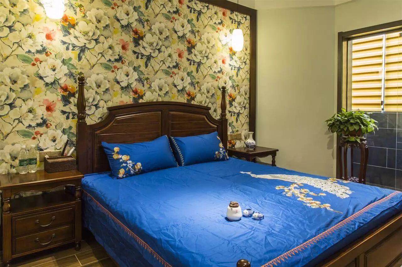 一幢民国风的二层小楼,是这家民宿对怀旧最好的诠释