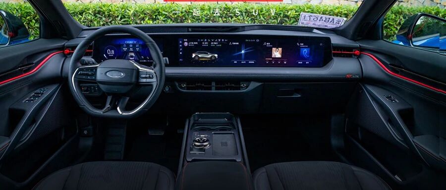 1.1米长4K屏，标配2.0T+8AT，这台合资SUV亮点多到爆，86%的人都想买！