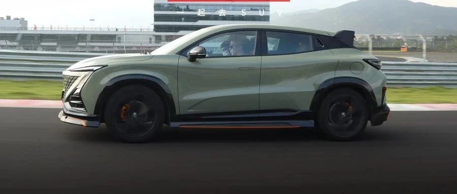 10万级国产SUV颜值担当，1.5T马力超思域，年底还有大彩蛋！