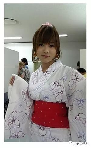 杉浦太阳 变装基地 国际新闻