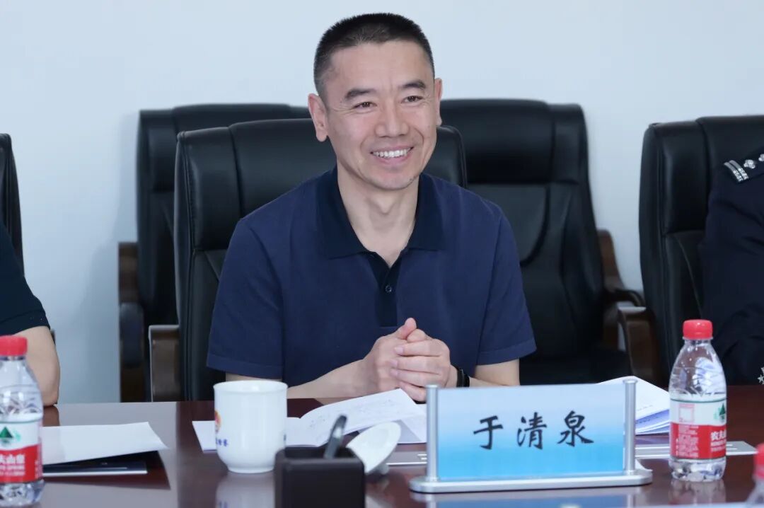 当前位置:>首页>检察要闻>于清泉检察长向联合调研组