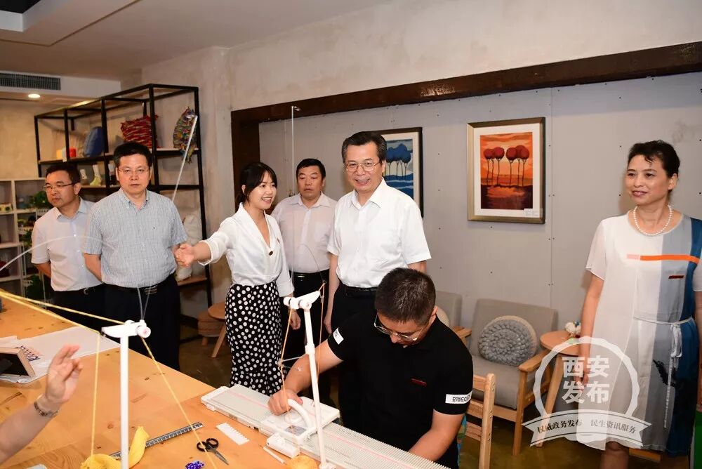 大学生创业创业项目_58创业网创业项目_服装租赁创业项目