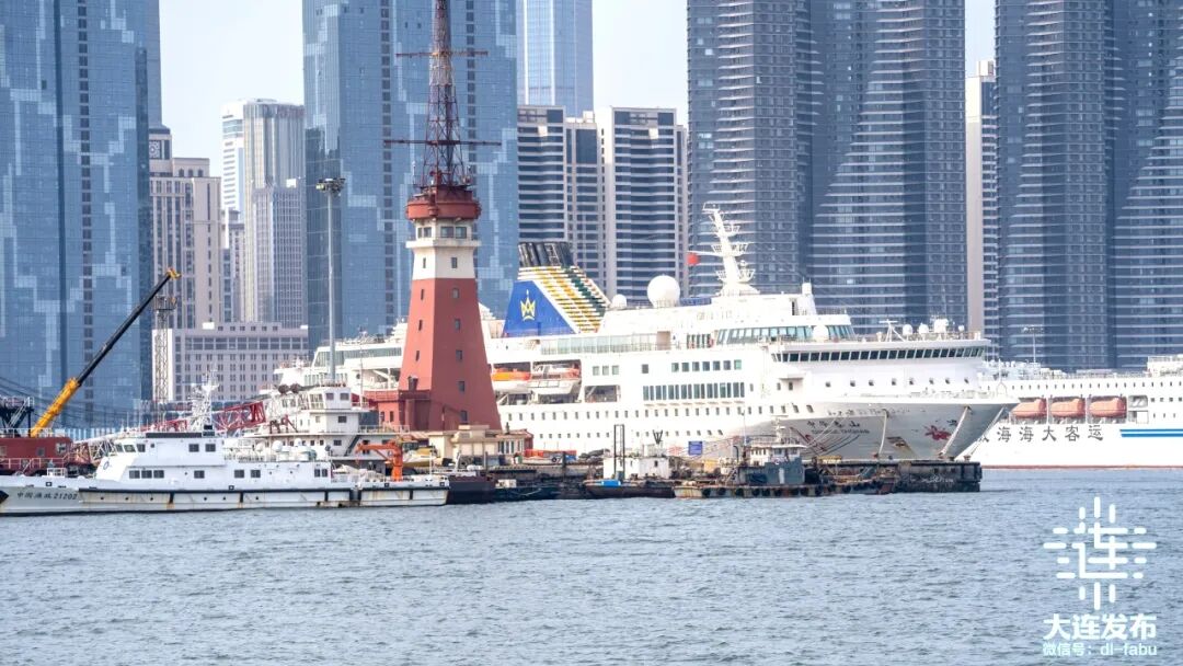 贯彻二十大辽宁在行动振兴新突破辽宁杠杠滴藏不住了大连怎会只有港东