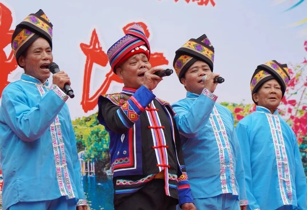 三月三歌圩奏响民族团结连心曲