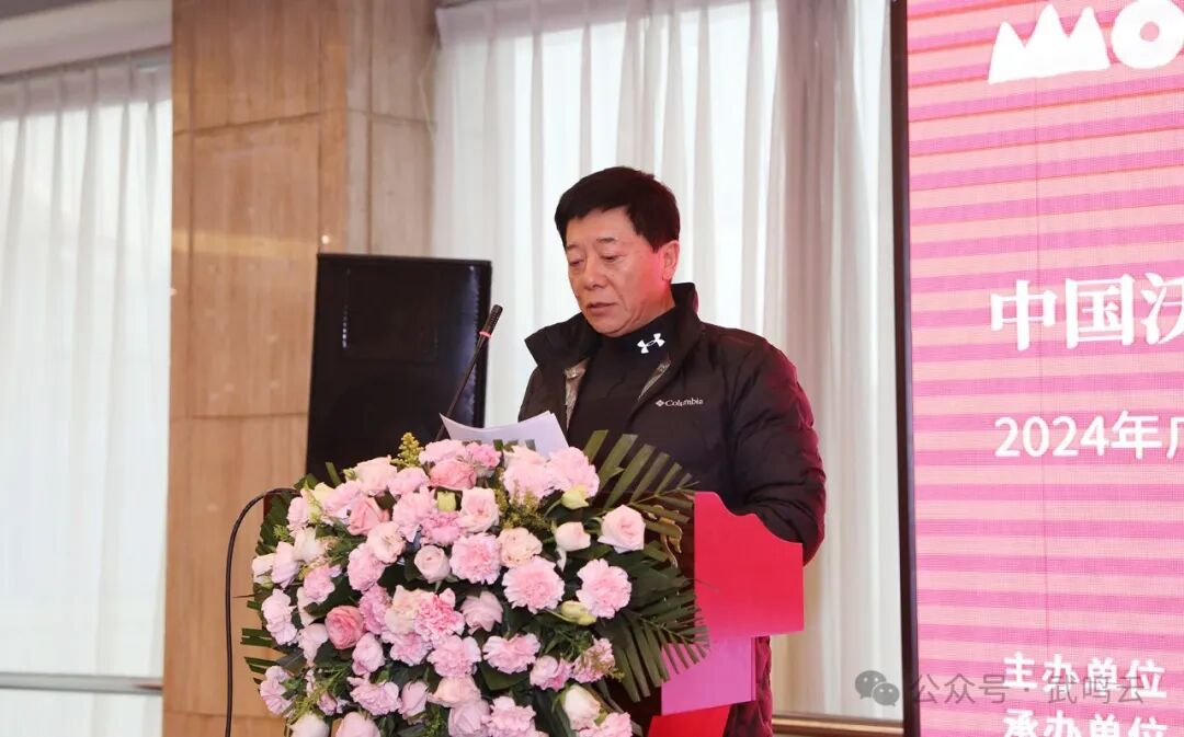 此次洽谈会上,武鸣区副区长黄海珍以幻灯片演示的方式介绍了武鸣沃柑