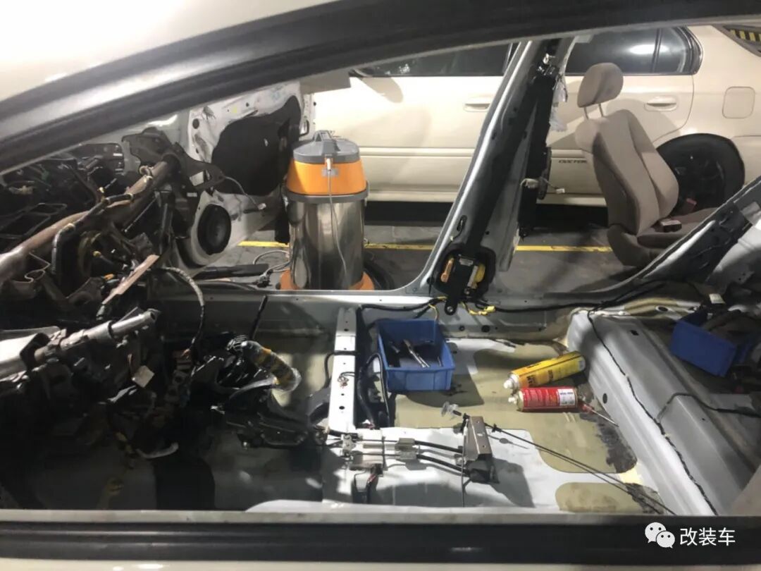 花30万实现思域fd2 Type R梦 仅半年的陪伴也心满意足 改装车 二十次幂