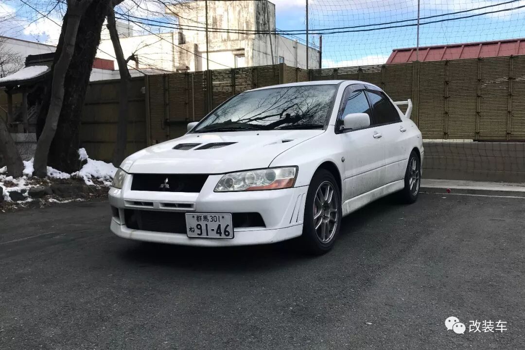 日本不愧是汽車文化濃郁的國度 過去旅行都能 轉角遇到愛 改裝車 微文庫