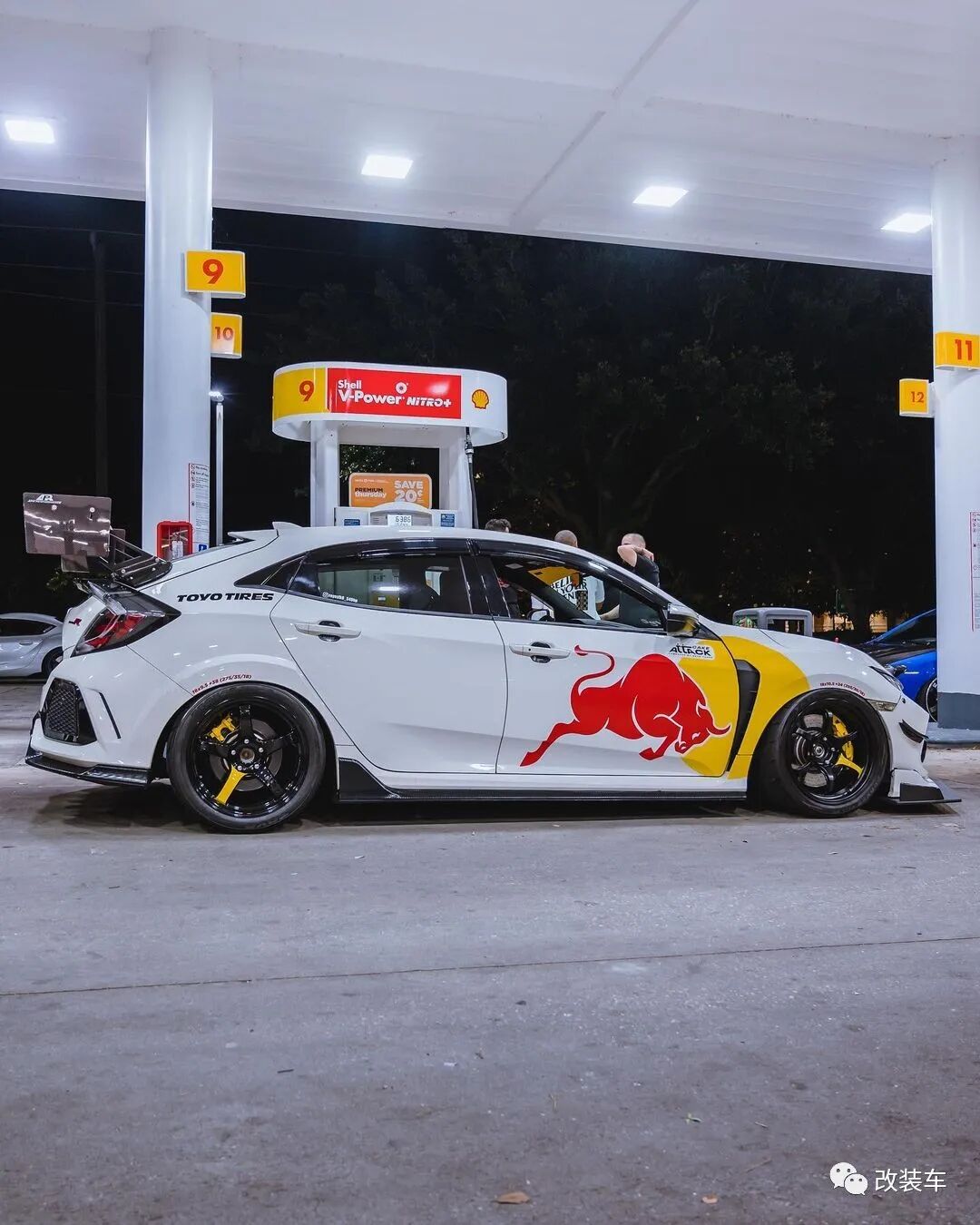 540马力的独眼本田思域type-r fk8,红牛涂装致敬f1冠军