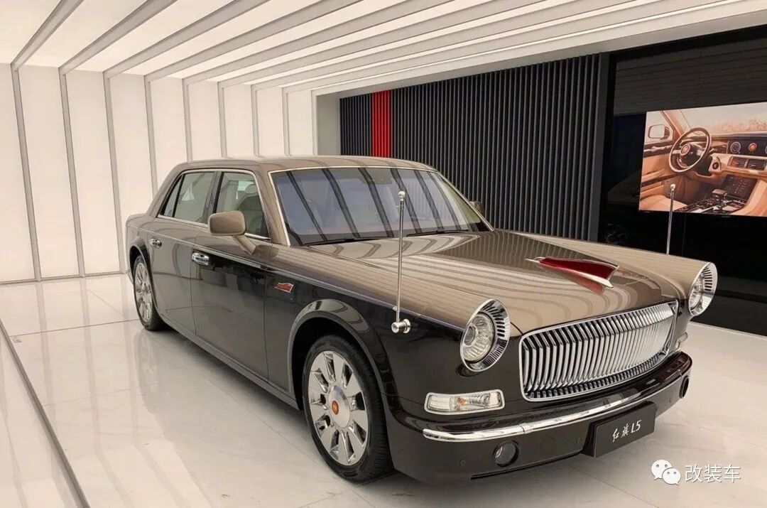 全球首台低趴红旗l5 国产车国产改件创造cdm的里程碑 柠檬资讯