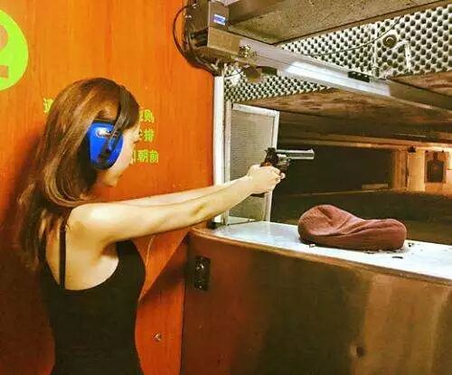 五十度飞电影结尾_让子弹飞结尾黄四郎_我要飞电视剧结尾曲