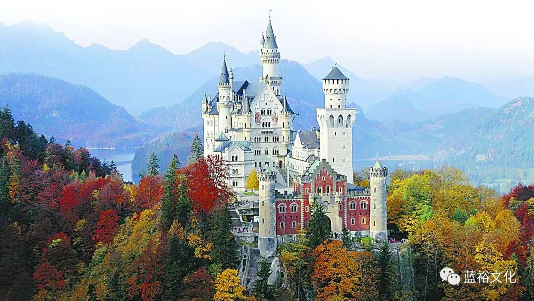 3,新天鹅堡schloss neuschwanstein,童话王国巴登在德语中是洗澡的