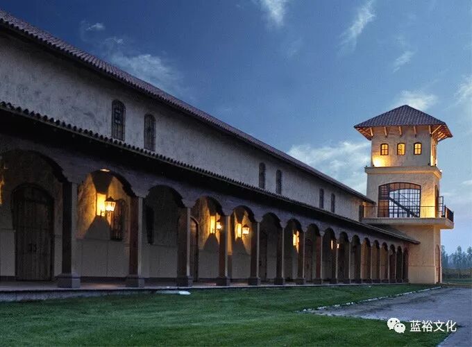 库奇诺酒庄(cousino macul)位于智利著名的葡萄酒产区迈波谷