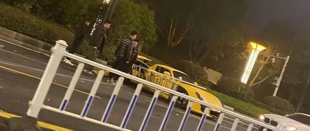 800万卡雷拉GT，内地首撞，开了3200公里，修一下1年起