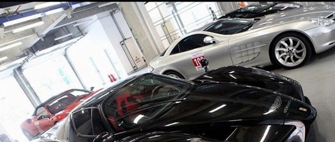 上海超跑第一人，帕加尼有两台，外号挺王子，来头不小