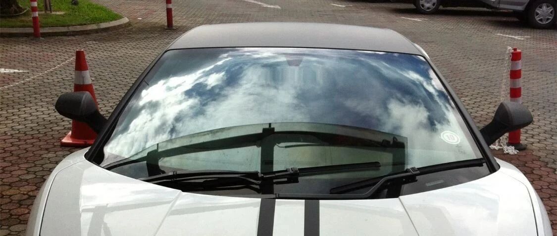 吴尊开奔驰G63打疫苗，车牌号有讲究，别墅停限量版兰博基尼