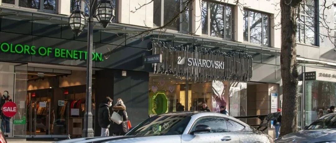 内地仅4辆的奔驰，蹭了只能去德国修，稀有度堪比旁边恩佐