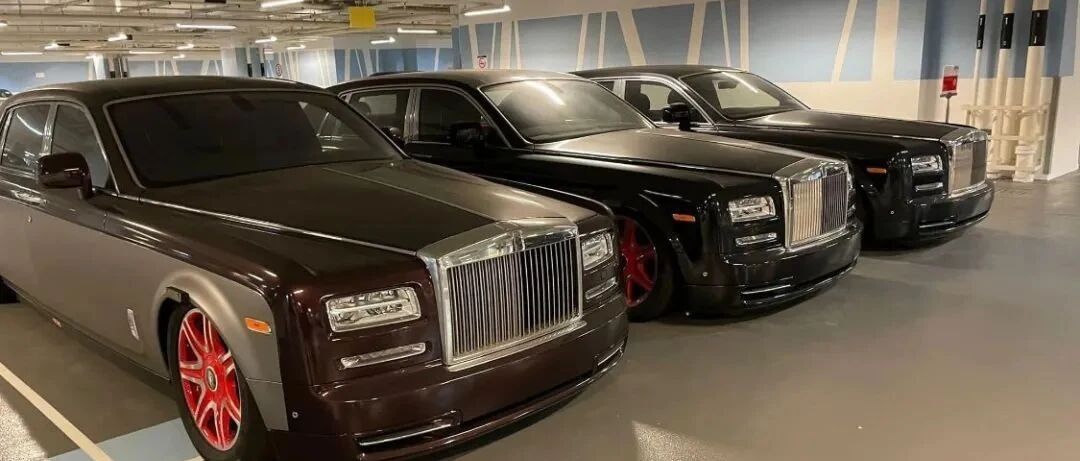 地库停了11辆幻影，都是一个人的，车身油漆用了10层