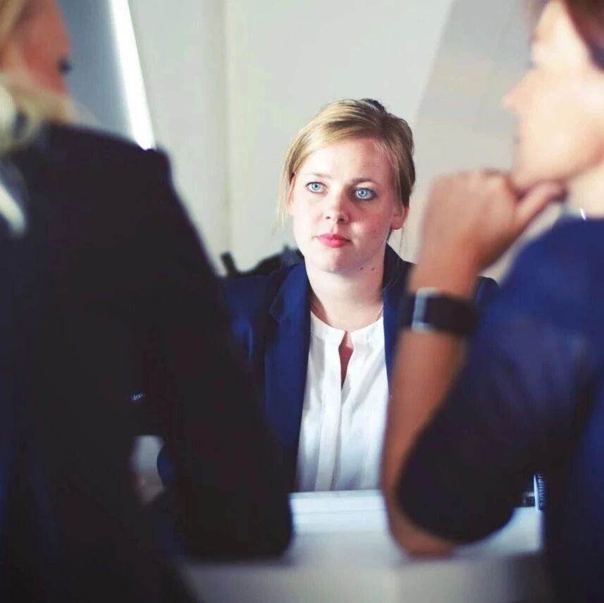 认清一个人的人品，只需跟他经历这件事！