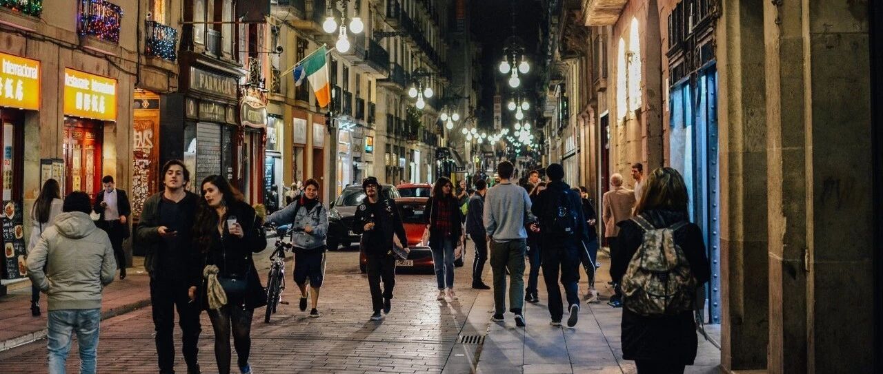 层次越低的人，越喜欢花时间在这3件事上