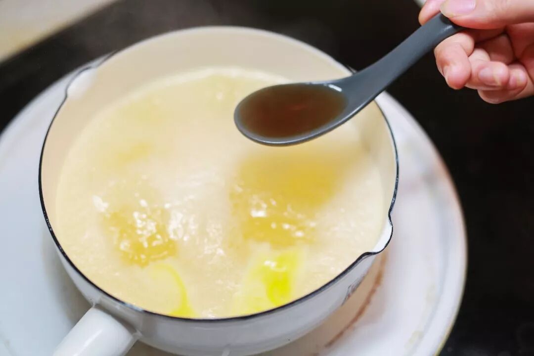 水汆丸子淀粉放多少_水淀粉怎么调_淀粉遇到碘水变蓝色