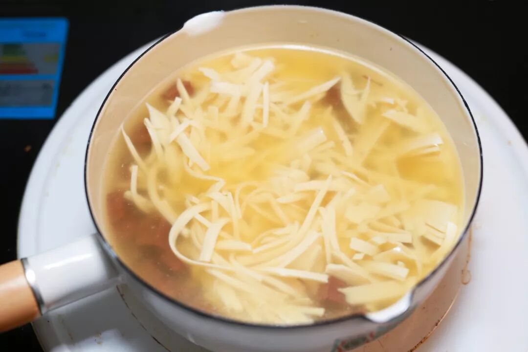 水淀粉怎么调_淀粉遇到碘水变蓝色_水汆丸子淀粉放多少