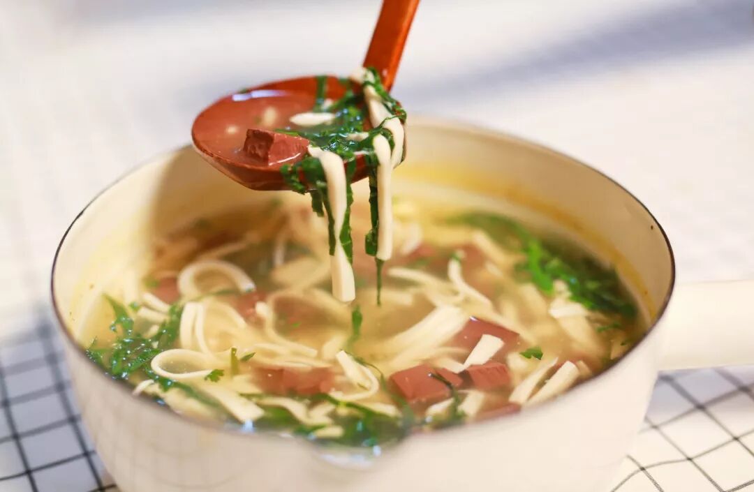 水汆丸子淀粉放多少_淀粉遇到碘水变蓝色_水淀粉怎么调