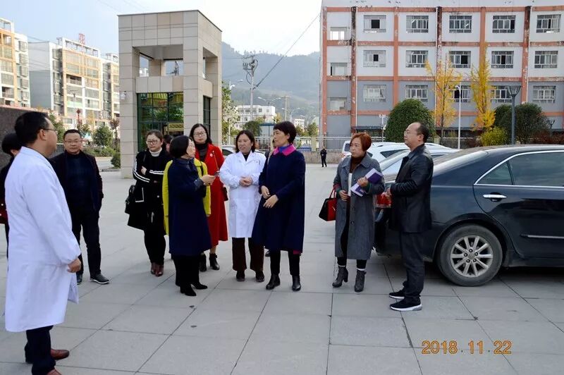 舒萍院长率队深入玉屏县妇幼保健院指导产前筛查建设工作