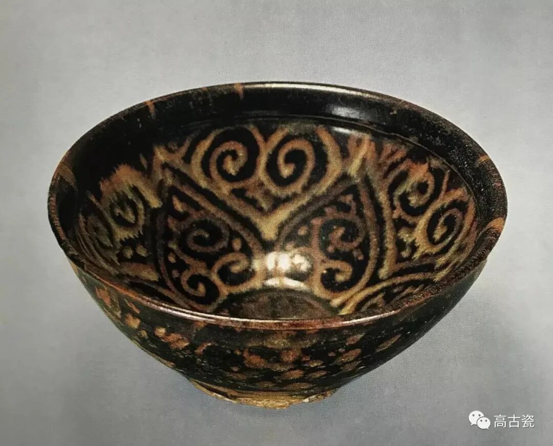 古美術 南宋吉州窯黑釉色彩繪雙鳳紋盞古玩 骨董 古美術 南宋吉州窯黑釉色彩繪雙鳳紋盞古玩 骨董