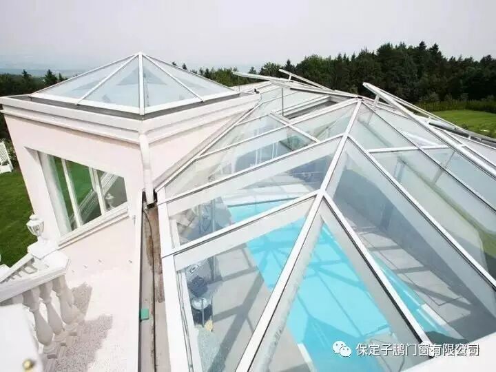 庭院阳光房顶面用玻璃德高瓦还是其他秒懂