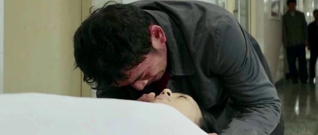 9个月孕妇大出血，丈夫却在……女人真的不能只嫁给爱情！