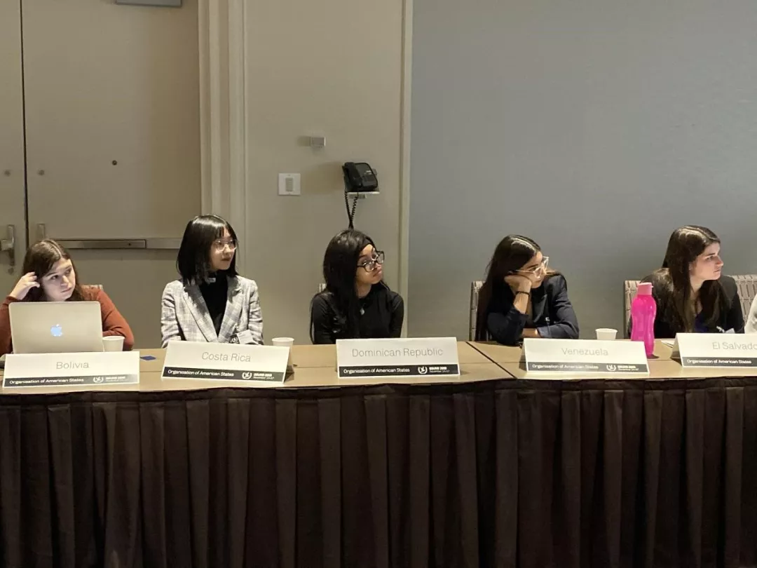 蜕变之旅:参加蒙特利尔模拟联合国大赛参观麦吉尔大学 蜕变之旅:参加蒙特利尔模拟联合国大赛参观麦吉尔大学