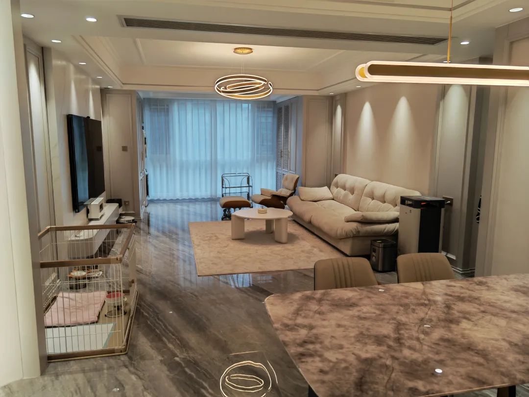 木蠟油地板_安裝木地板多少錢(qián)_大自然地板荷木仿古ds202p價(jià)格