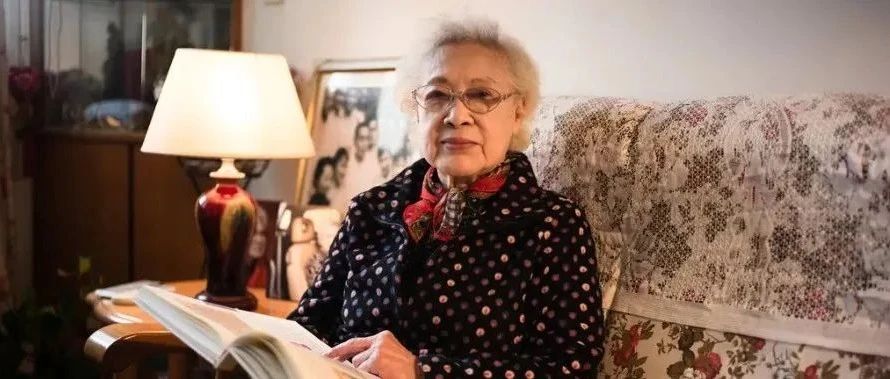 噩耗！100岁“中国最美女性”在上海去世：被家暴出轨，动7次手术，却惊艳了一个时代