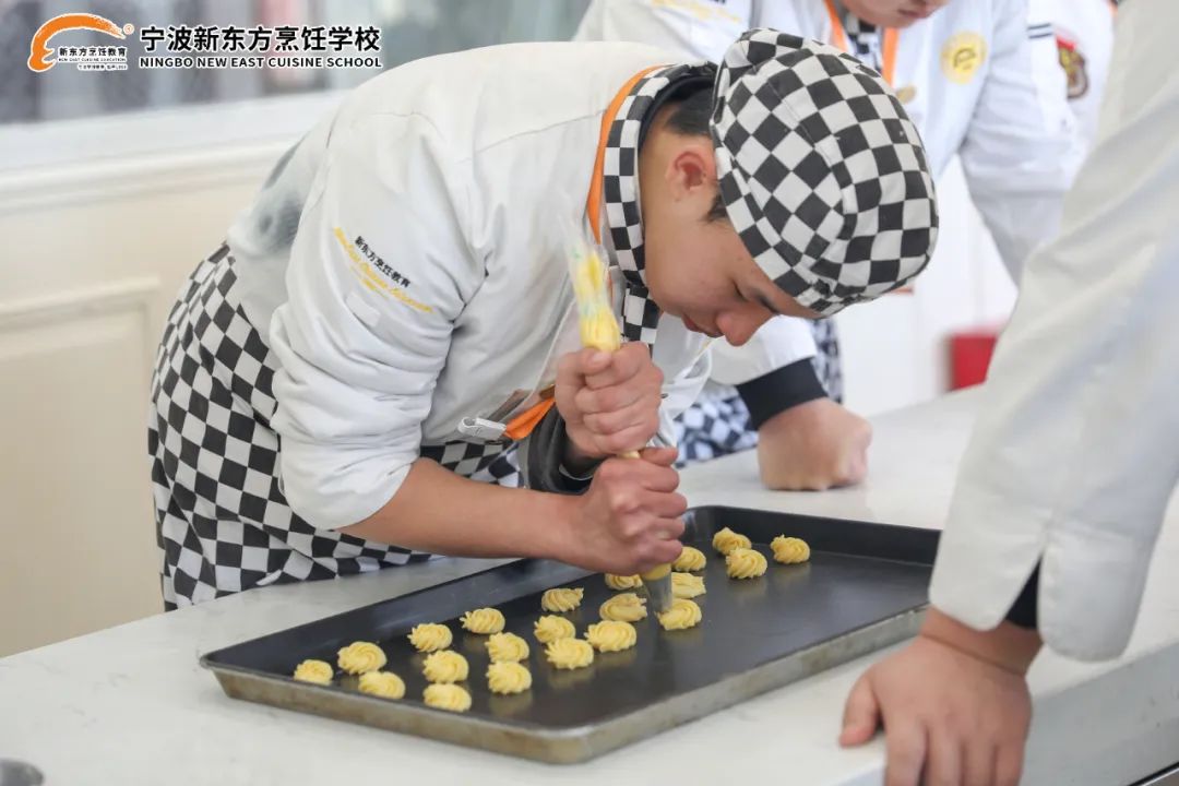 口碑好的西點學校_哪個學校學西點比較好_西點學校哪個