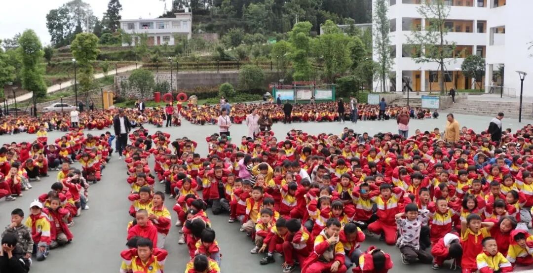 织金县化起镇:开展防灾减灾活动 提升师生应急能力