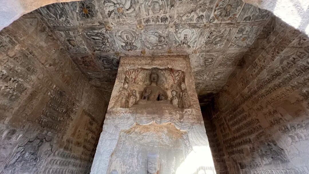 飞天礼佛南北朝的绝美造像巩义石窟寺