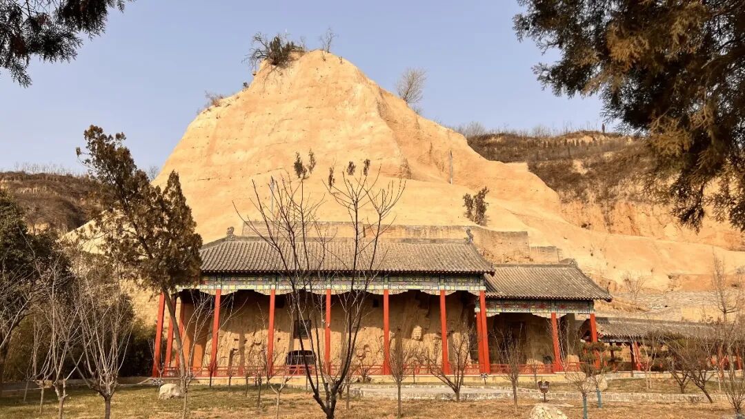 飞天礼佛南北朝的绝美造像巩义石窟寺