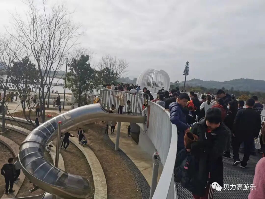 普宁市星河明珠湾公园婉如童话世界，儿童的欢笑声(图4)