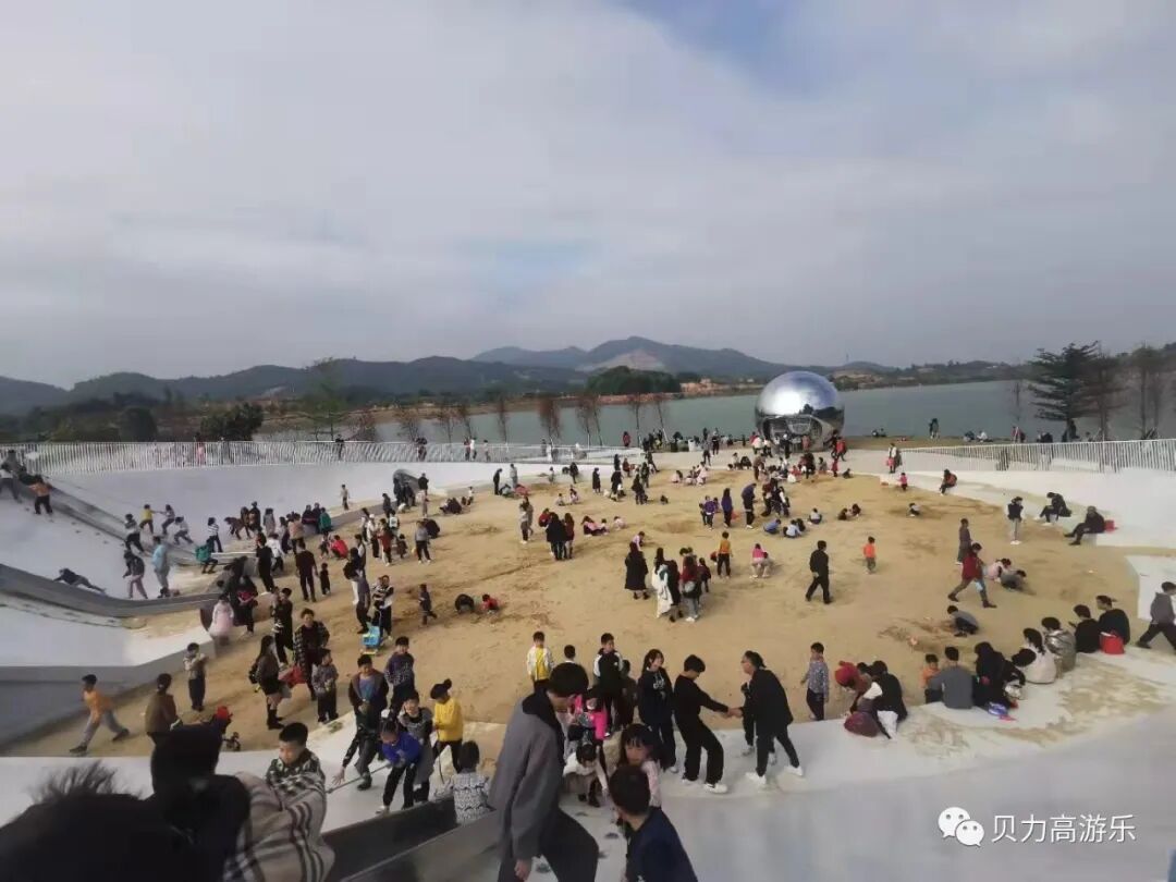 普宁市星河明珠湾公园婉如童话世界，儿童的欢笑声(图2)