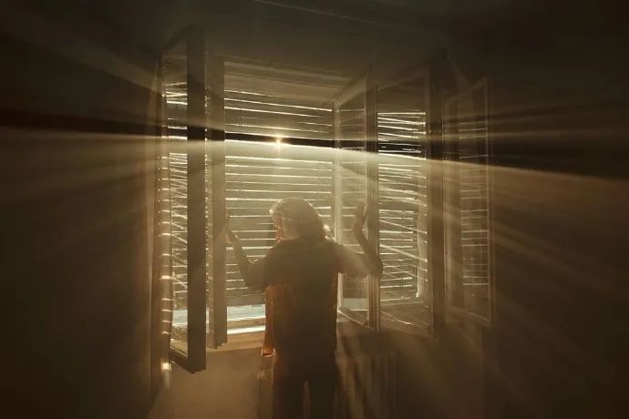 我们只有在爱的人面前才会像个小孩子，希望能够用取闹和撒娇去多博得一点关注插图6