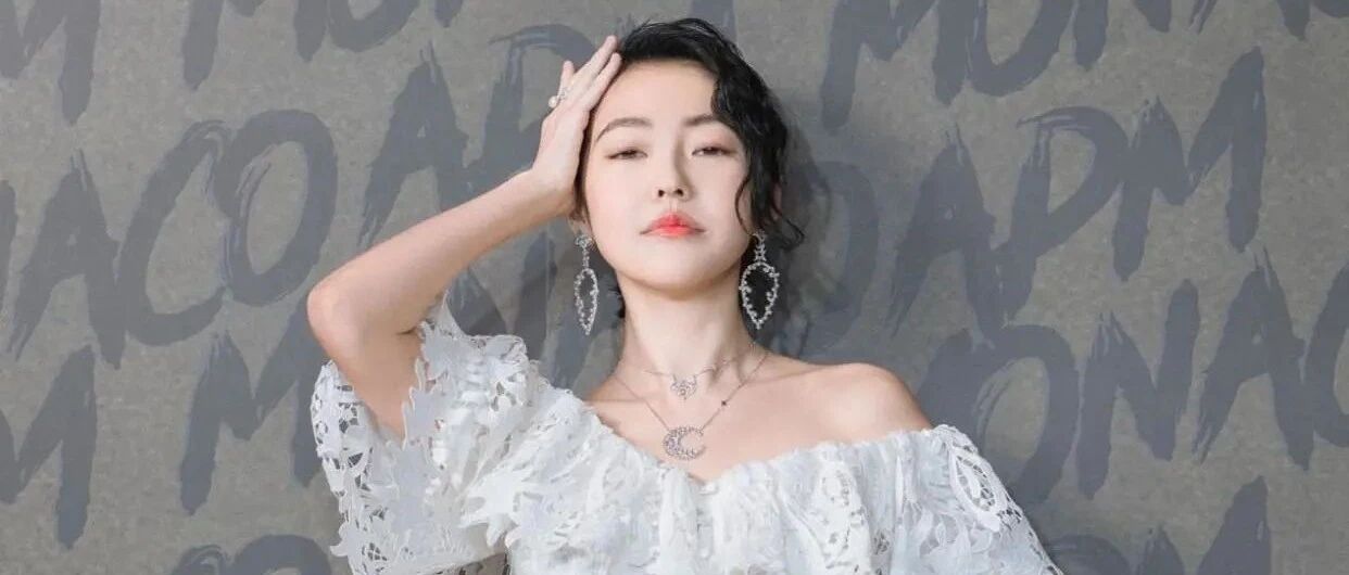 小S腿长得厉害！视觉身高170cm，谁能想到她实际才这么矮？