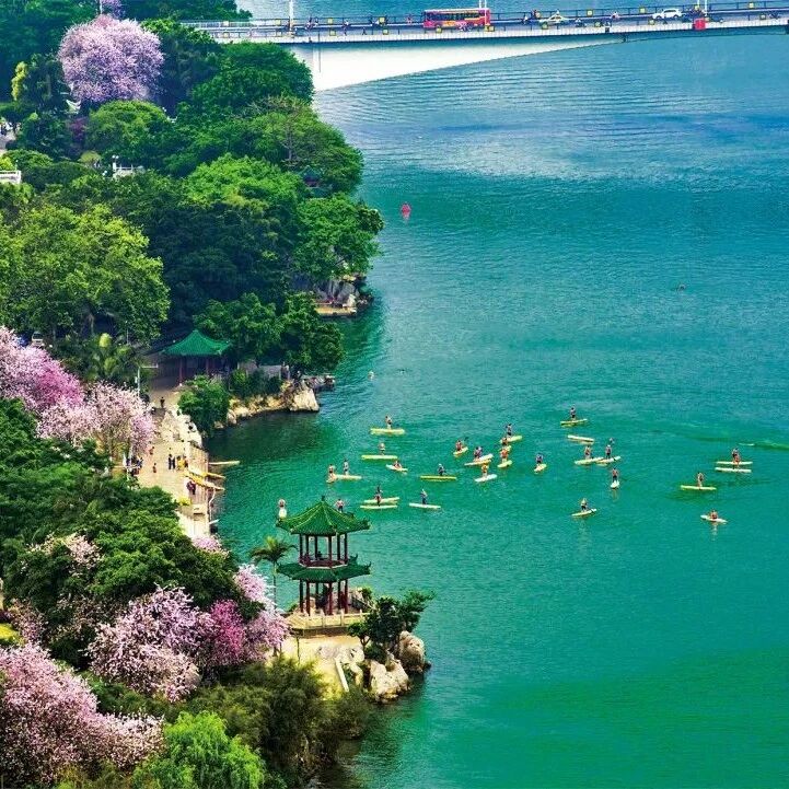 何必出省，柳州就有13个清凉“秘境”！是绝佳的避暑圣地！