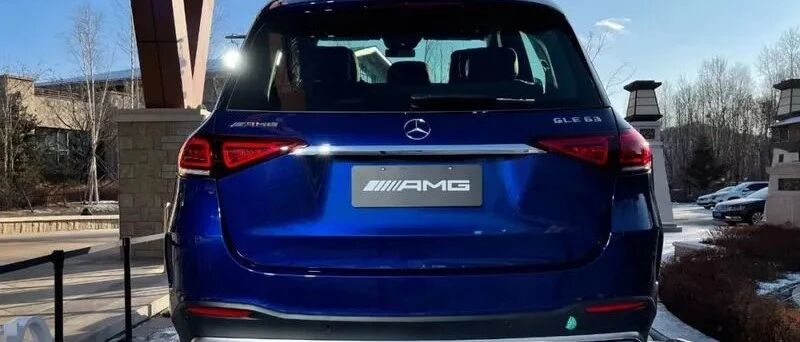 售价146.88万！实拍奔驰GLE 63​，宝马X5M最强劲对手