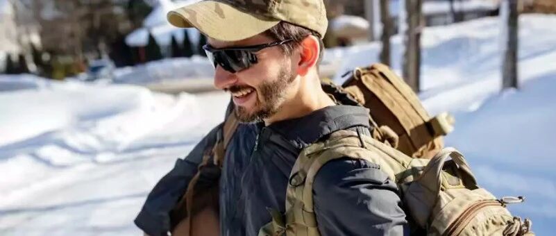 40岁软件工程师，前全世界顶级狙击手！潜入乌克兰作战，网传其上战场20分钟就领了盒饭？真相来了！