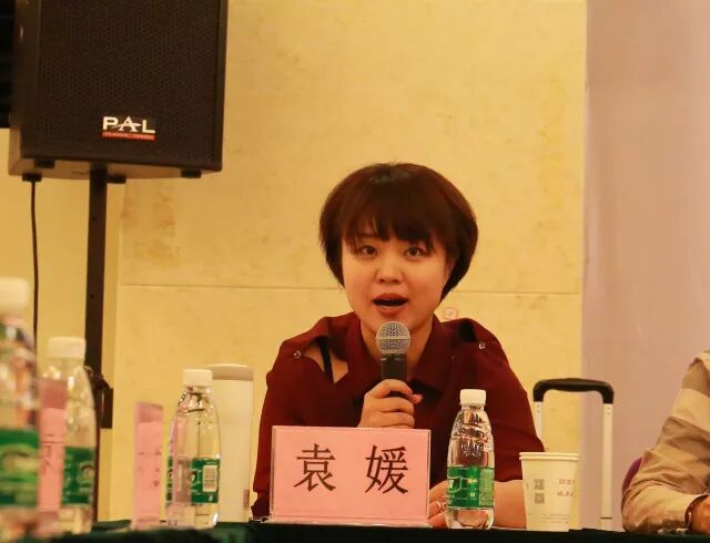 [转载]诗意的红烛——安徽教师散文百家》（第四辑）首发式暨座谈会在合肥举行