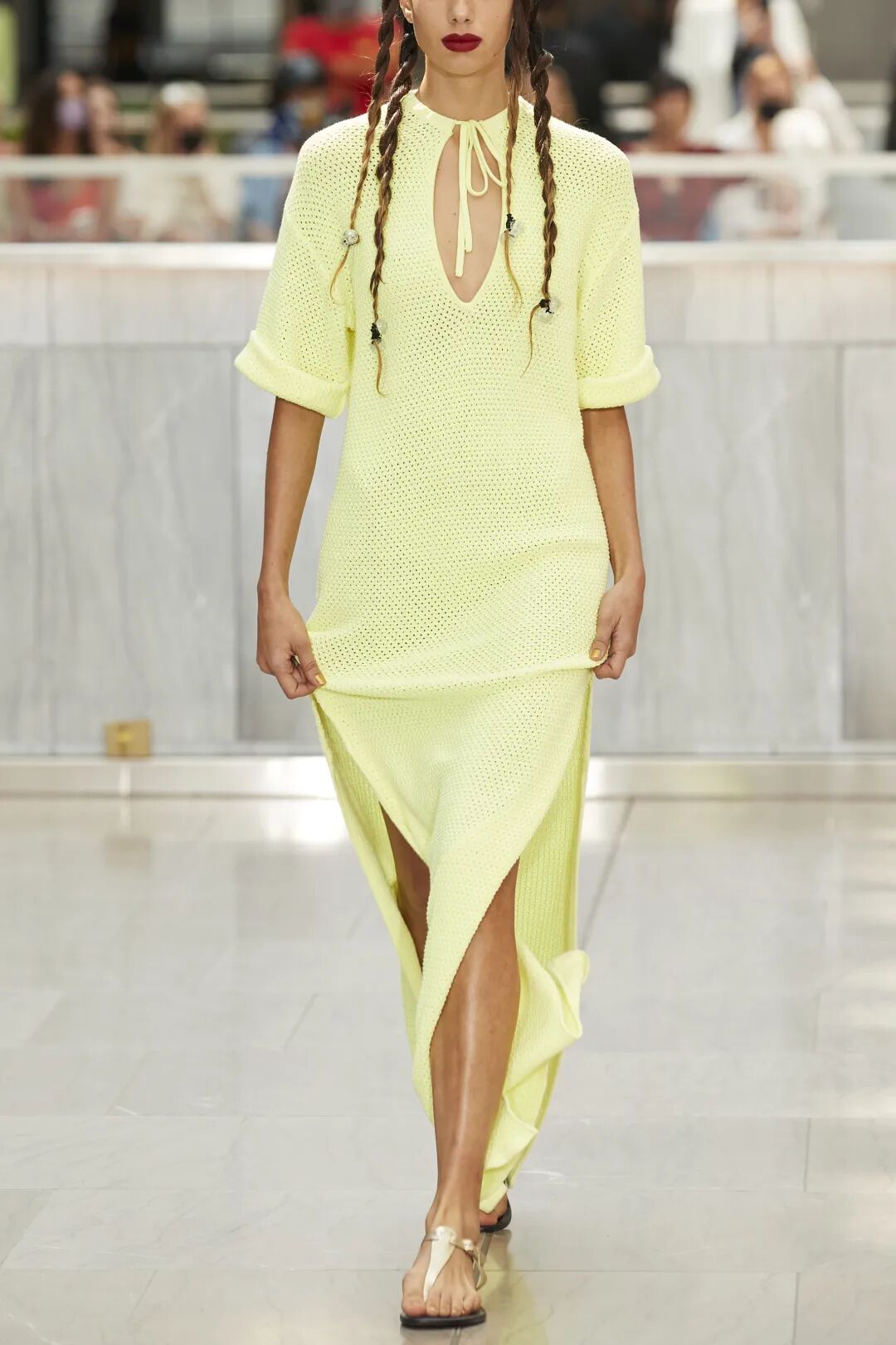 2022春夏流行色分析——浅淡粉蜡(图29)