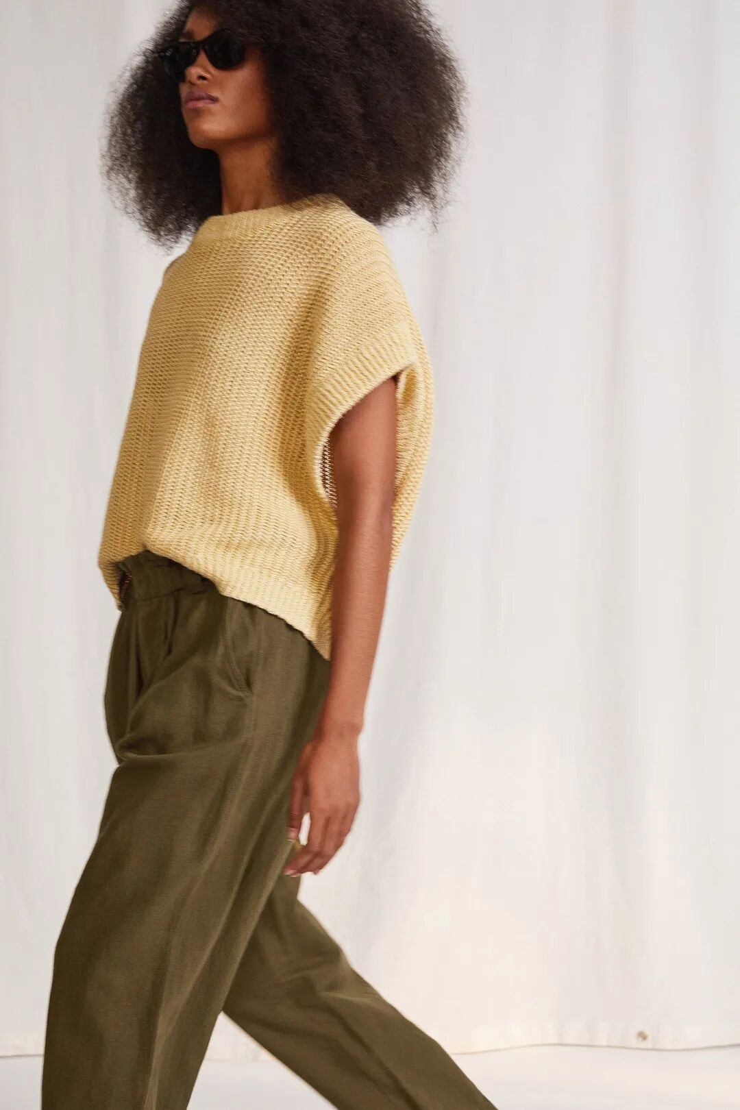 2022春夏流行色分析——浅淡粉蜡(图23)