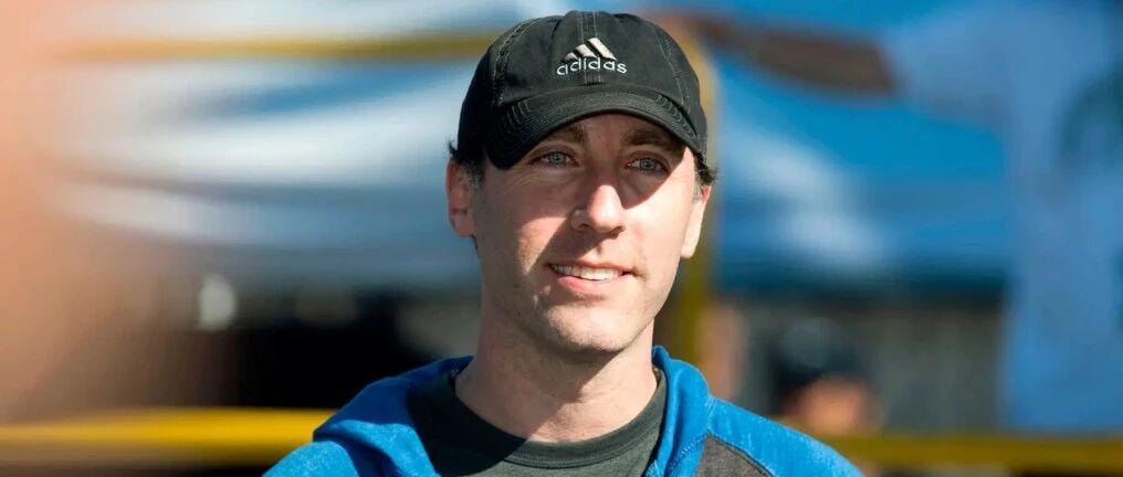 CEOΪ˹˹20꣬ȫ˯칫ңͼƬ