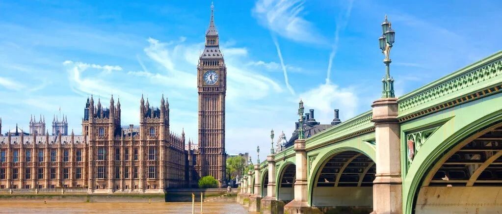 2022英国各大学留学花费到底是多少钱？权威发布来了！